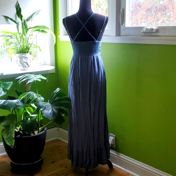 J for Justify | Slate Blue Maxi 💙 - Picture 2 of 6